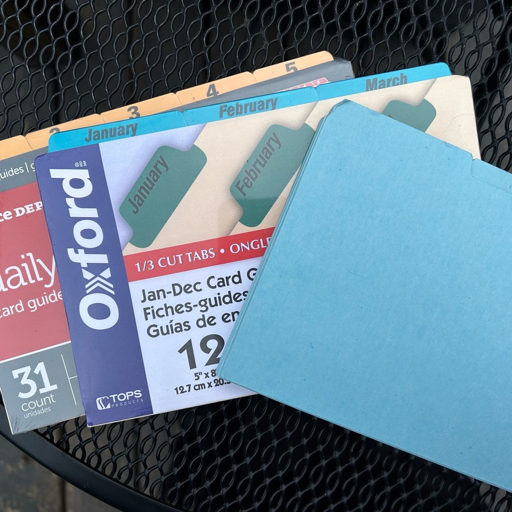 Oxford Daily and Jan-Dec card guides
